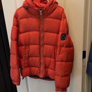 Men’s orange American Eagle coat